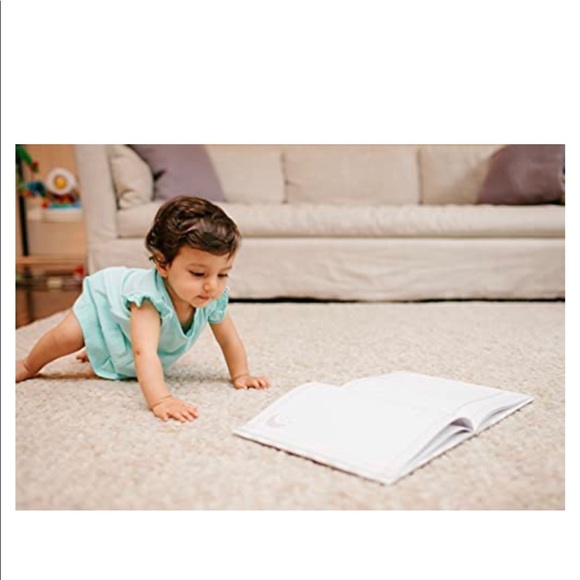 Brand New Pearhead First 5 Years Chevron Baby Memory Book - Picture 4 of 6